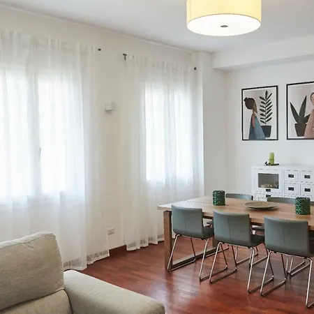 Apartment Family *
